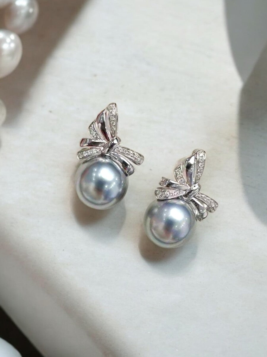 Tahitian Pearl Bow Earrings