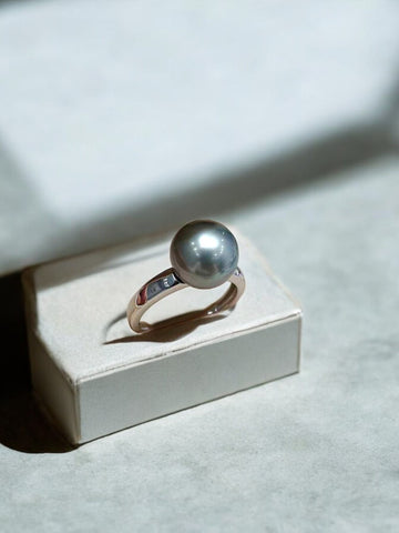 Tahitian Pearl Lunar Elegance Ring