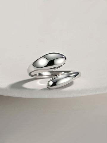 Sculptural Silver Flow Rings Amore Forma