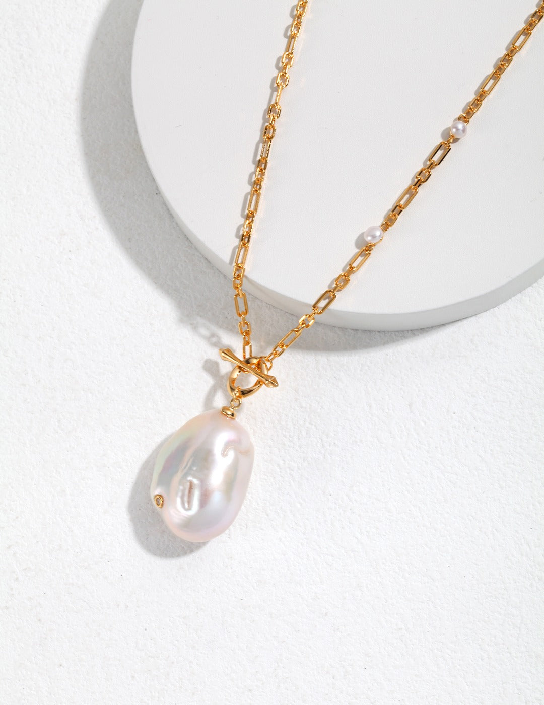 Elegant Baroque Pearl Pendant Necklace Amore Forma