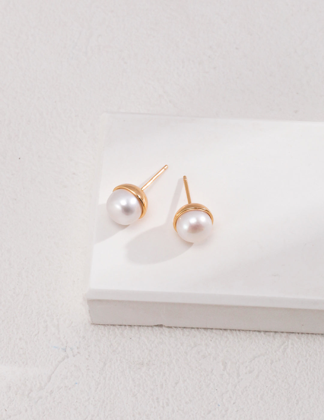 Golden Heart Pearl Earrings Amore Forma