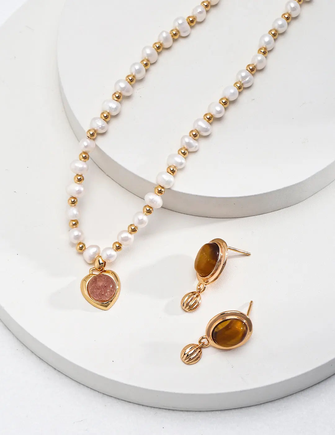 Golden Heart Pearl Necklace